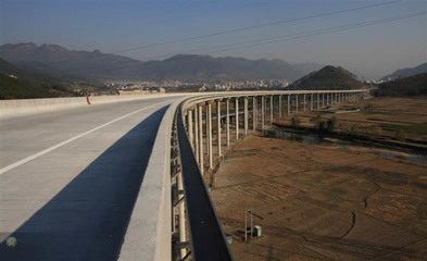 惠州公路工程與建筑工程 基礎(chǔ)設(shè)施建設(shè)中的公路工程建筑